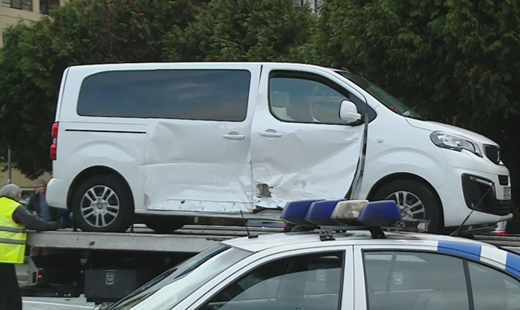 Porto. Sete crianças feridas em acidente com carrinha de transporte escolar